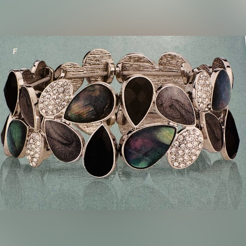 Lia Sophia “Edge of Night” Stretch Bracelet, Cut Crystals